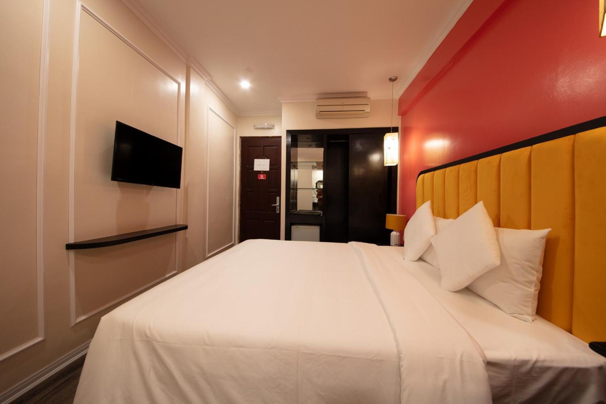 Omina Hanoi Hotel & Travel Exterior photo