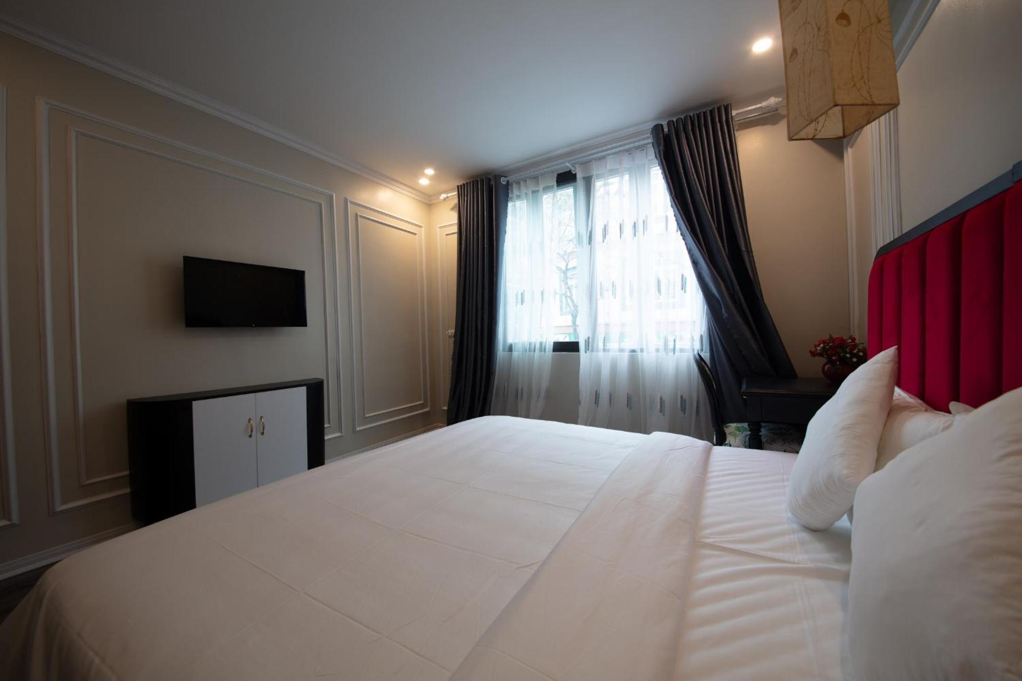 Omina Hanoi Hotel & Travel Exterior photo